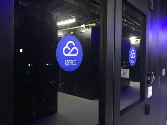 破直播人气外挂案非法侵入直播平台服务器获利超百万-股城热点极速版的简单介绍