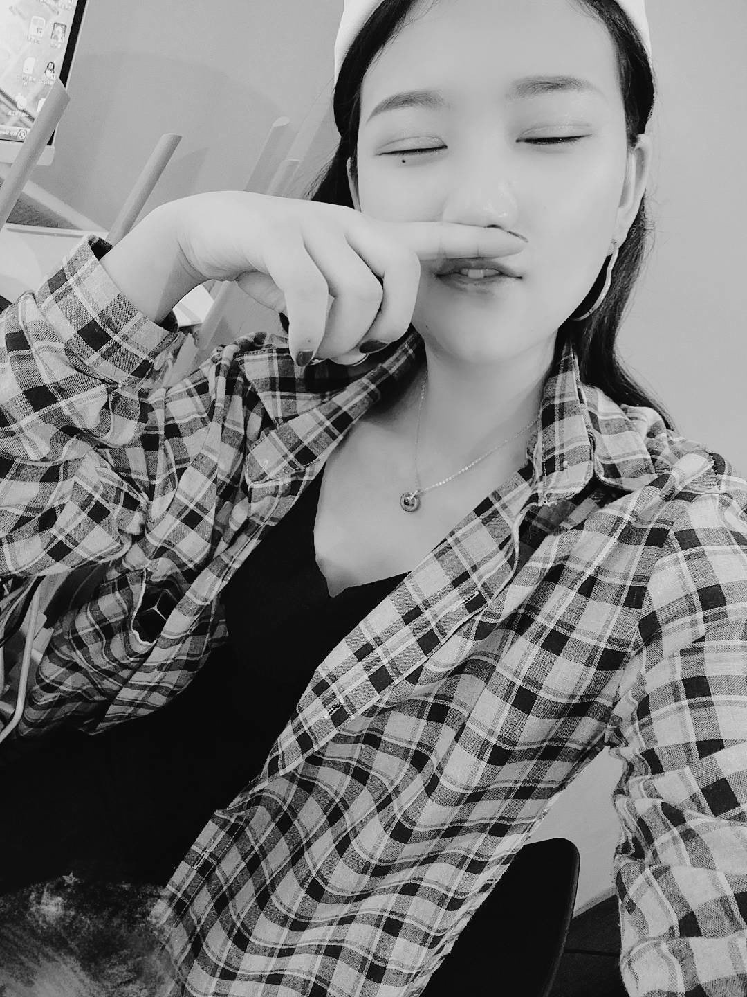 一世情嘚瑟网刷快手（一世情嘚瑟网怎么下单）