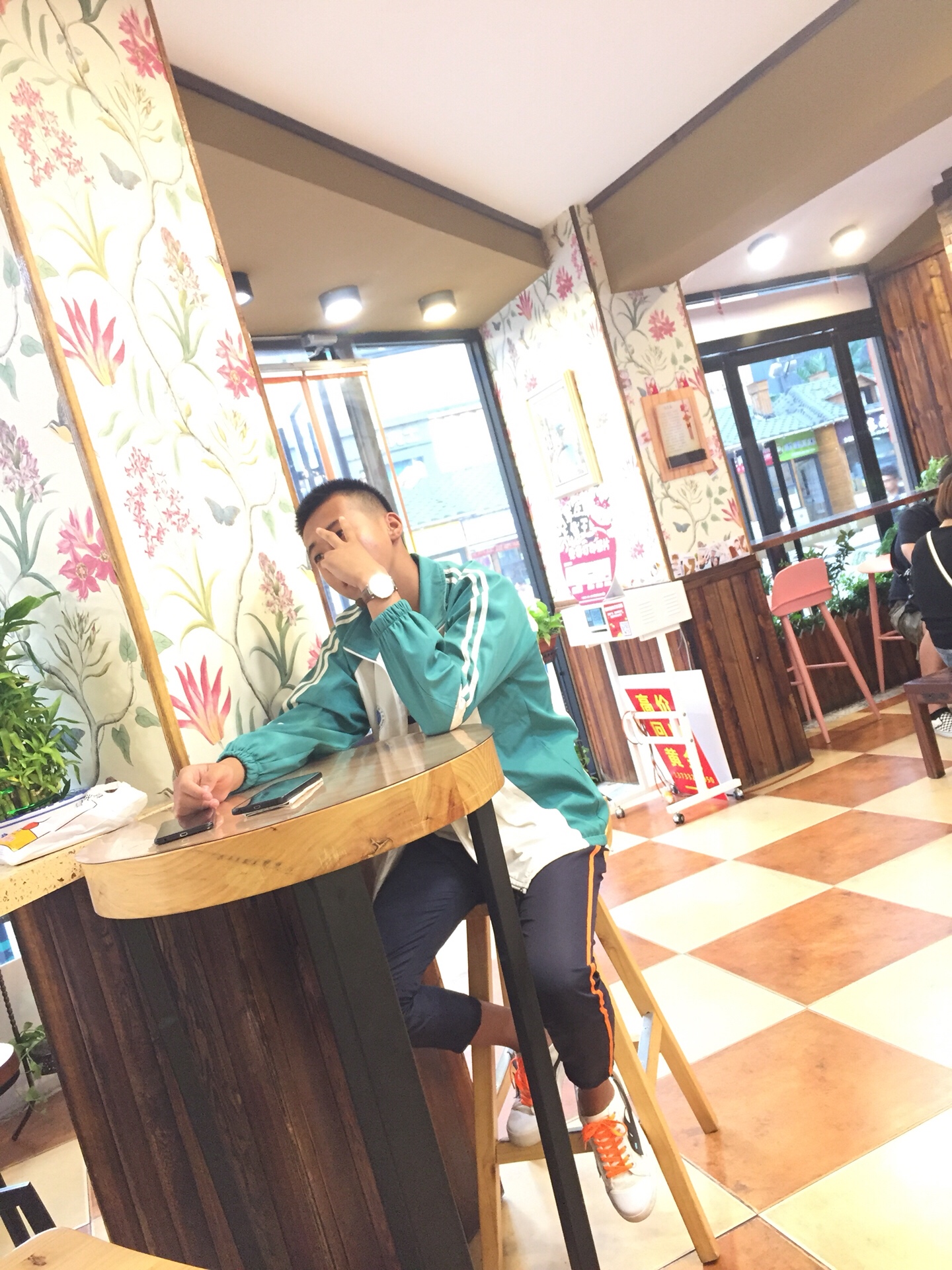 梓豪快手业务（快手他是子豪真名）