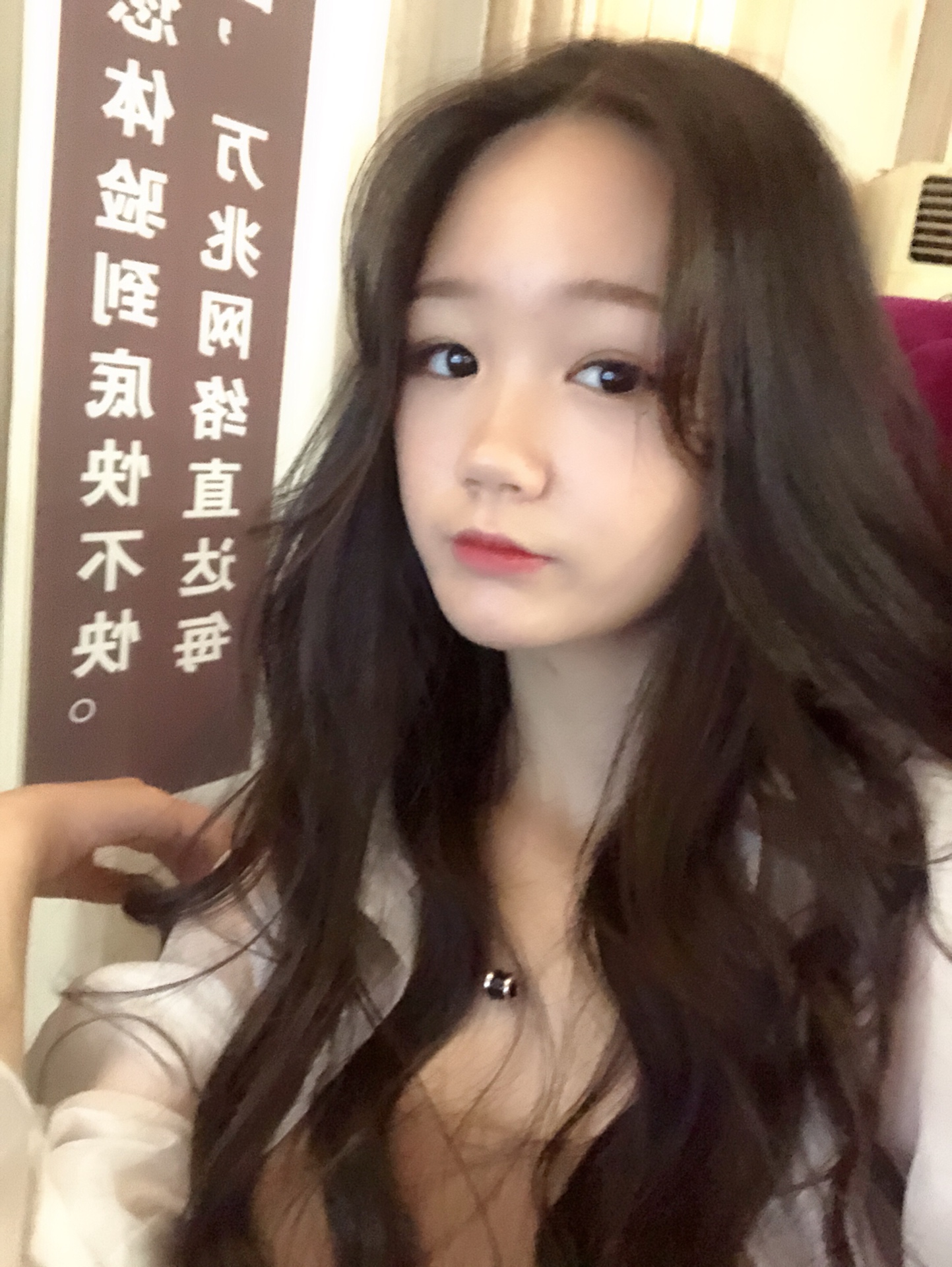 快手充50赞_快手充上热门为啥还没评论和点赞啊