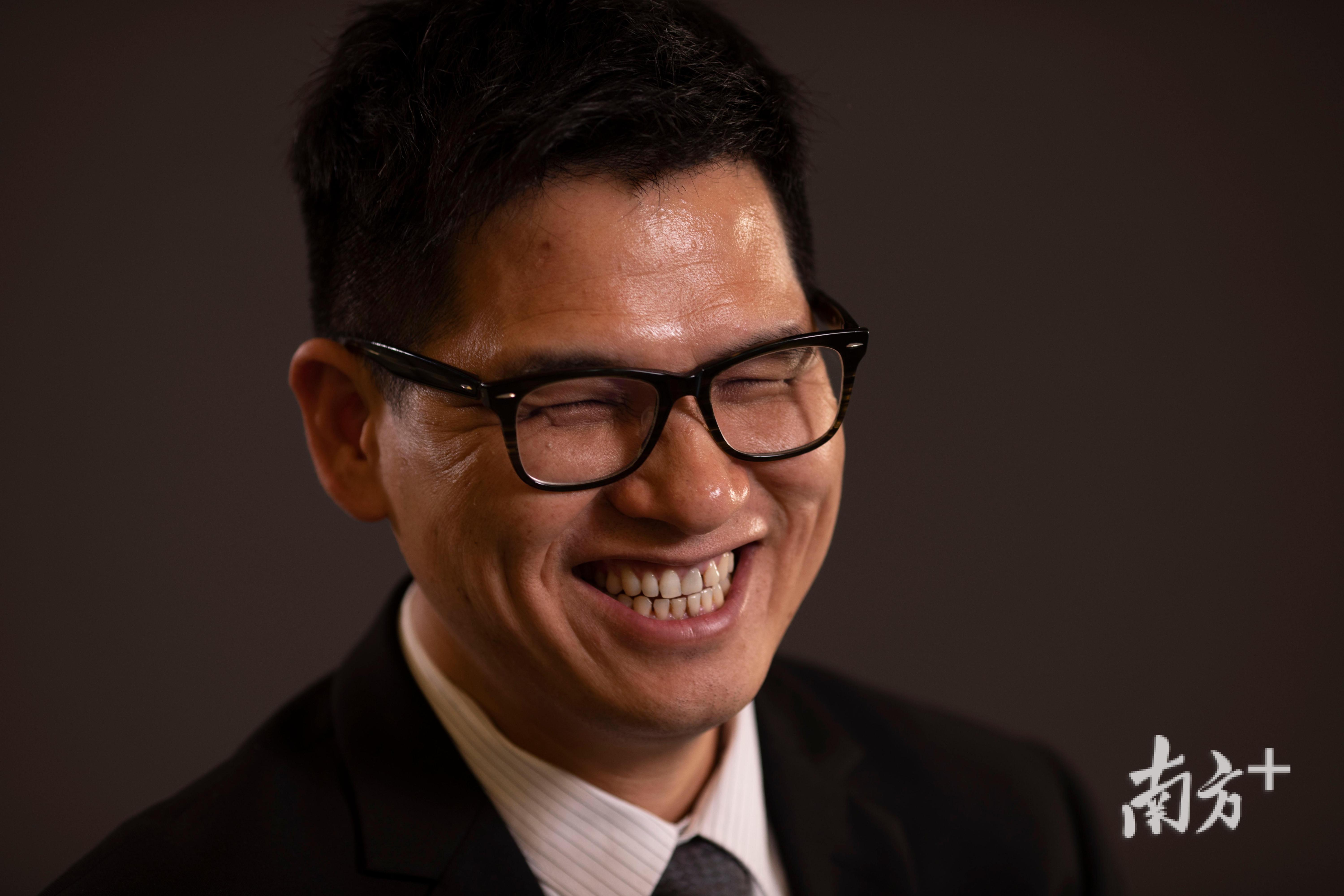 关于一分钱一万名片赞的信息